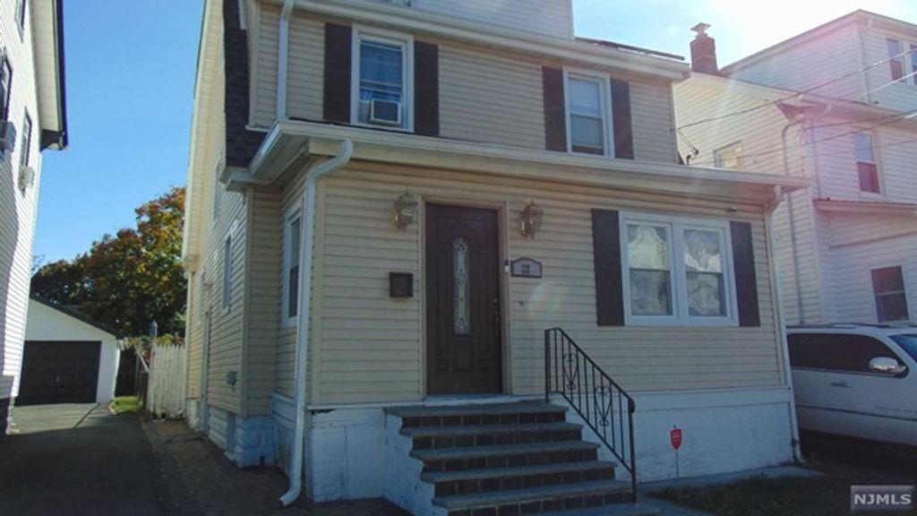 22 Normandy Place, Irvington, NJ 07111