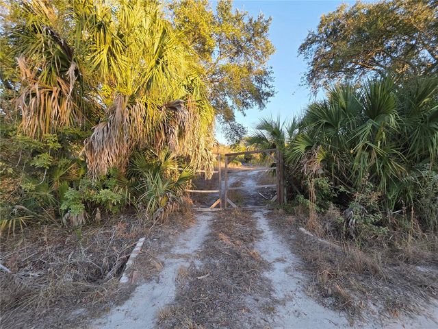 14420 HIGHLAND ROAD, Wimauma, FL 33598