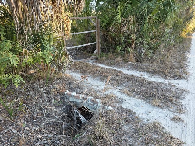 14420 HIGHLAND ROAD, Wimauma, FL 33598