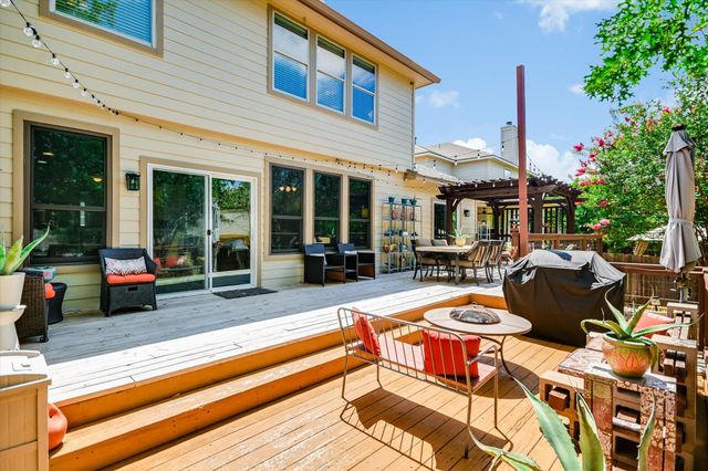 113 Fred Couples DR, Round Rock, TX 78664