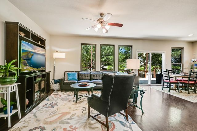 113 Fred Couples DR, Round Rock, TX 78664