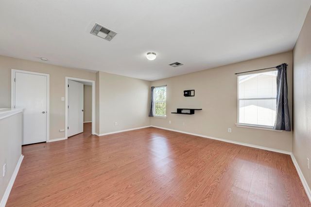 289 Drystone TRL, Liberty Hill, TX 78642