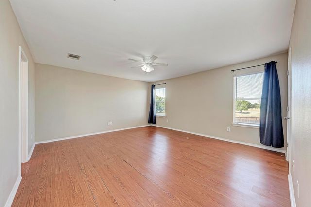 289 Drystone TRL, Liberty Hill, TX 78642