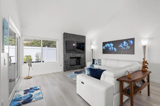 4685 Adra Way, Oceanside, CA 92056