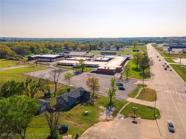 610 Shawntel Smith Boulevard, Muldrow, OK 74948