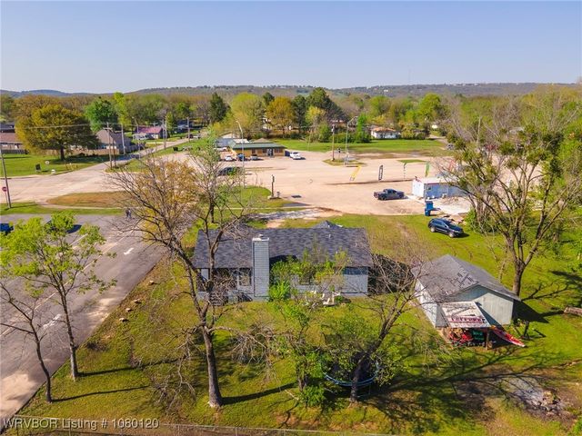 610 Shawntel Smith Boulevard, Muldrow, OK 74948