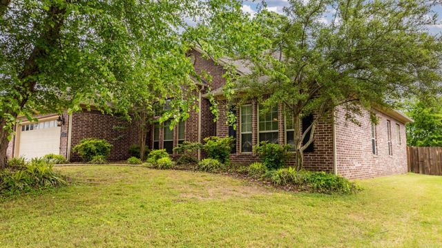 1840 John Bryant Drive, Conway, AR 72034