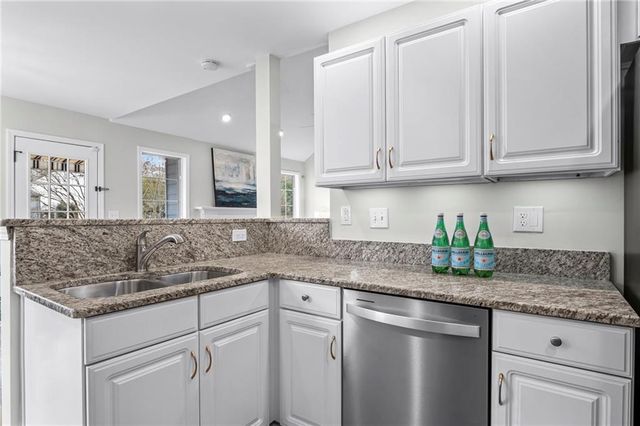 2841 Royal Bluff, Decatur, GA 30030