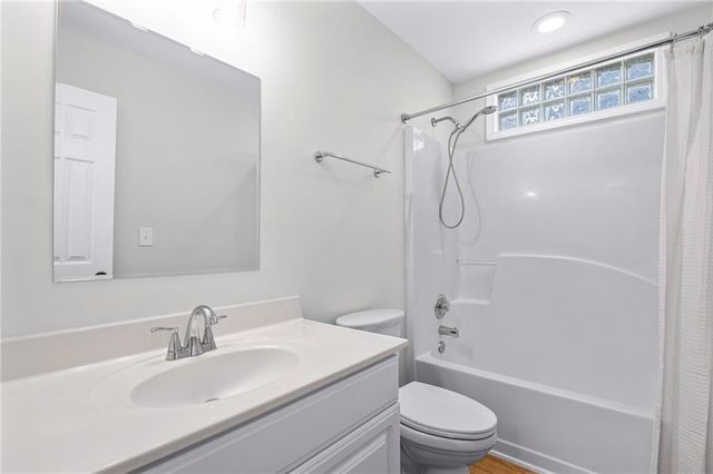 2841 Royal Bluff, Decatur, GA 30030