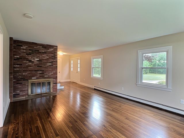 22 Cilleyville Road, Andover, NH 03216