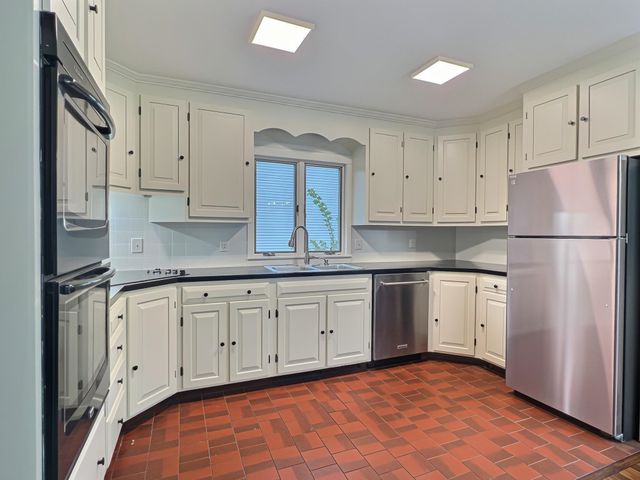22 Cilleyville Road, Andover, NH 03216