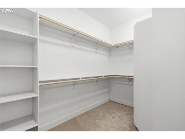 18511 Ne 26TH Dr, Vancouver, WA 98684