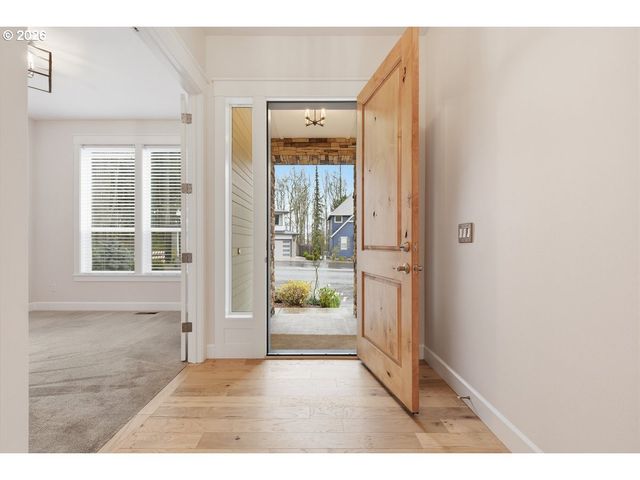 18511 Ne 26TH Dr, Vancouver, WA 98684