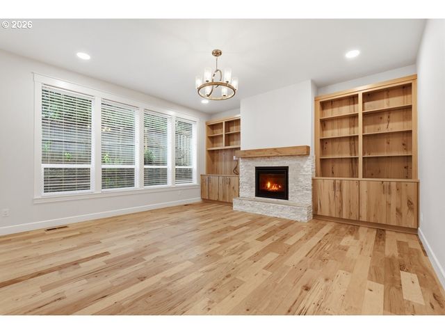 18511 Ne 26TH Dr, Vancouver, WA 98684