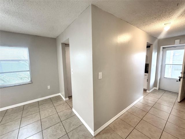 5060 76TH AVENUE N 112, Pinellas Park, FL 33781