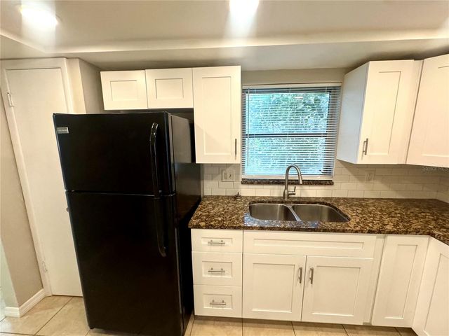 5060 76TH AVENUE N 112, Pinellas Park, FL 33781
