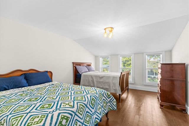 418 E ORANGE STREET, Tarpon Springs, FL 34689