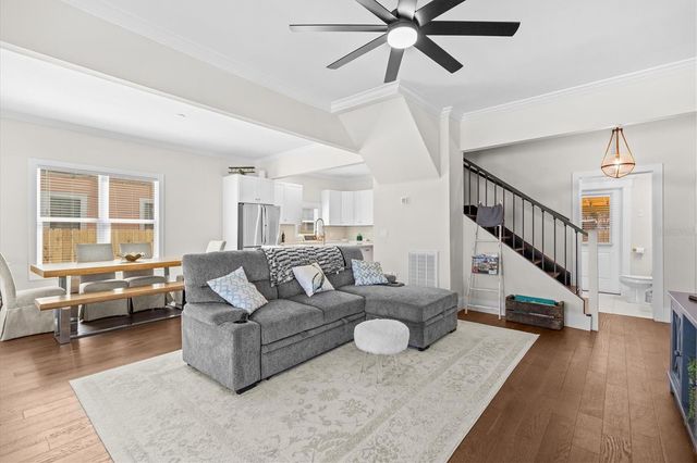 418 E ORANGE STREET, Tarpon Springs, FL 34689