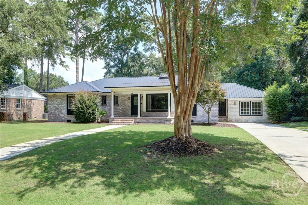 Image 1 of property listing at 12 Fallowfield Drive, Savannah, GA 31406