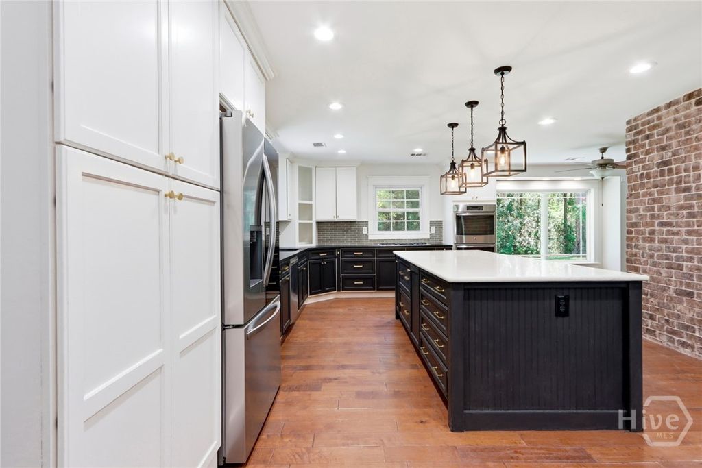 Image 12 of property listing at 12 Fallowfield Drive, Savannah, GA 31406