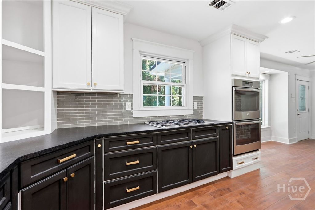 Image 16 of property listing at 12 Fallowfield Drive, Savannah, GA 31406