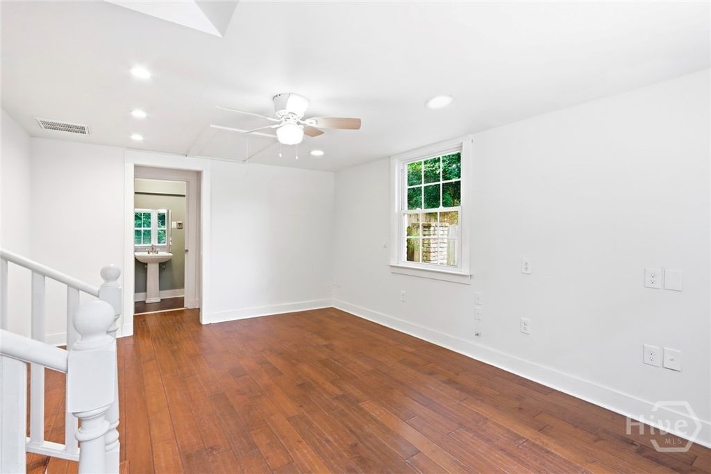 Image 25 of property listing at 12 Fallowfield Drive, Savannah, GA 31406