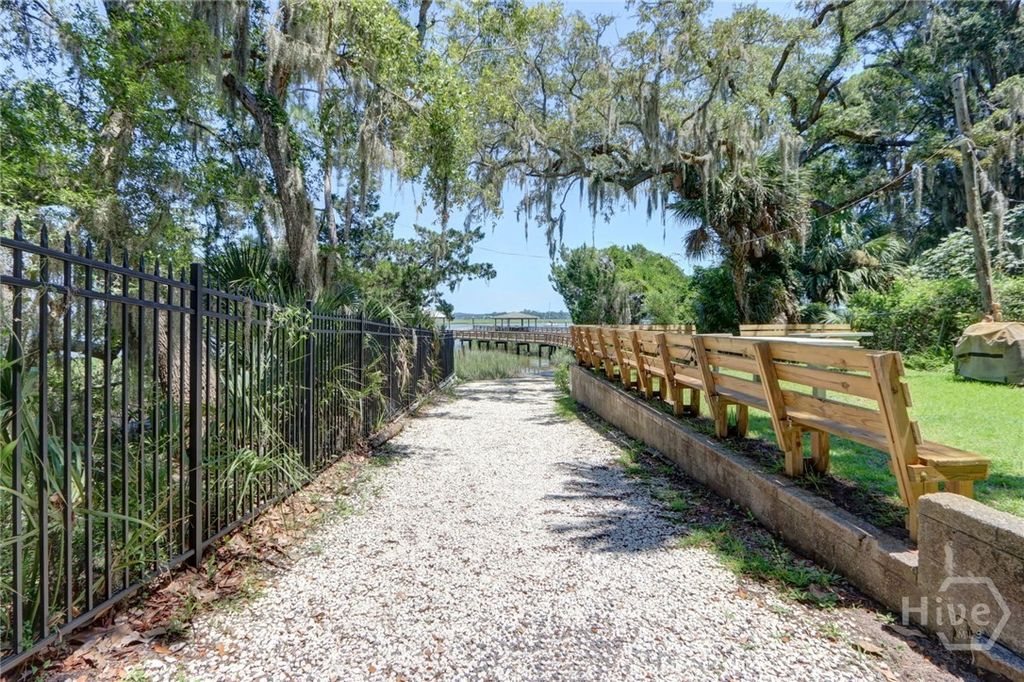 Image 49 of property listing at 12 Fallowfield Drive, Savannah, GA 31406