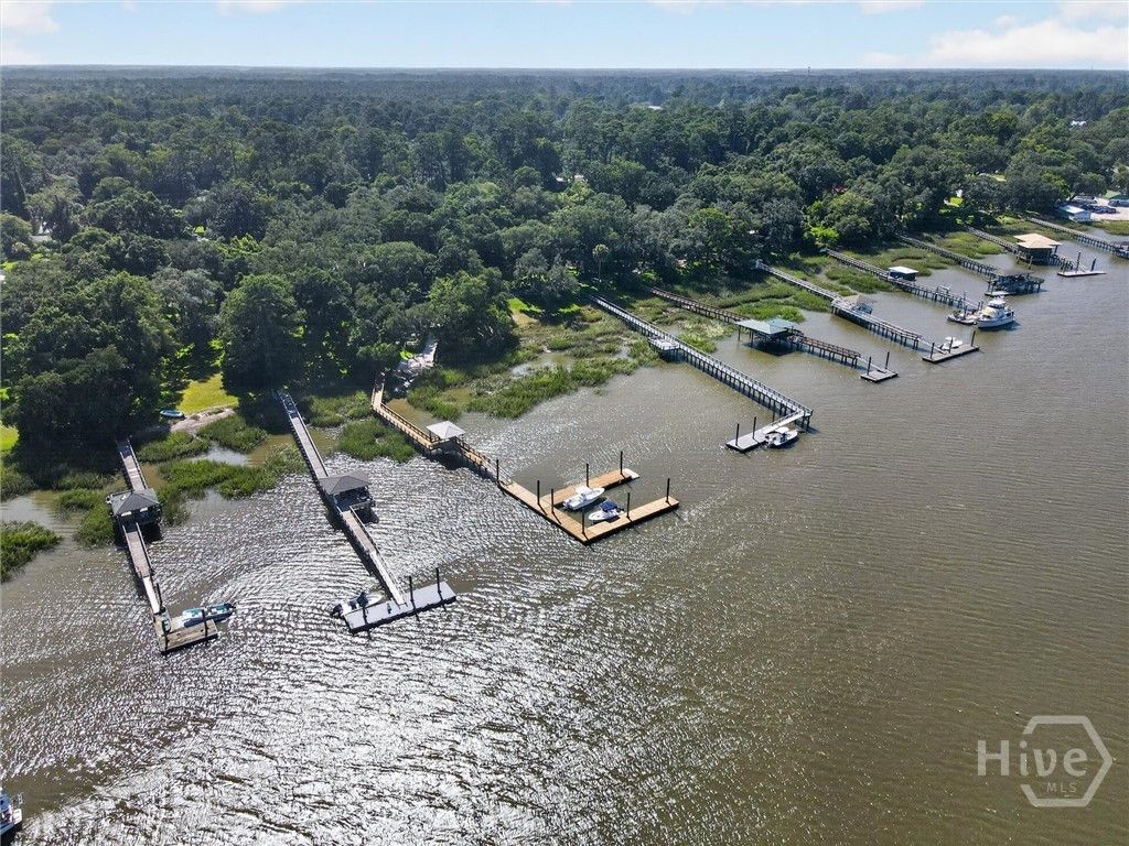Image 57 of property listing at 12 Fallowfield Drive, Savannah, GA 31406