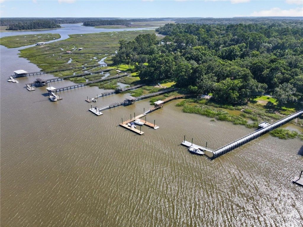 Image 58 of property listing at 12 Fallowfield Drive, Savannah, GA 31406