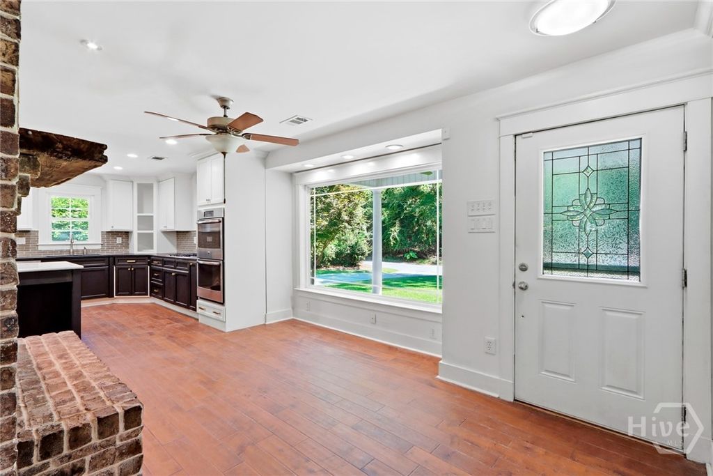 Image 6 of property listing at 12 Fallowfield Drive, Savannah, GA 31406