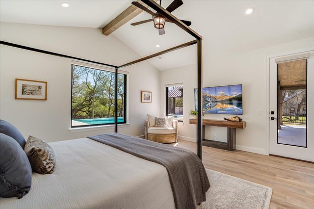 312 Rancho Grande DR, Wimberley, TX 78676