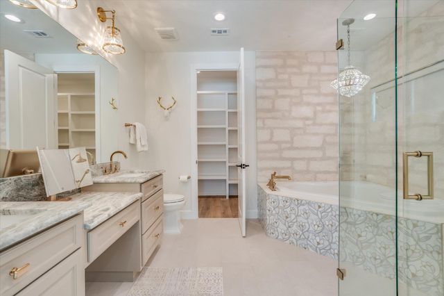 312 Rancho Grande DR, Wimberley, TX 78676