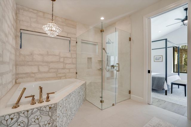 312 Rancho Grande DR, Wimberley, TX 78676