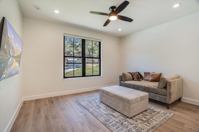 312 Rancho Grande DR, Wimberley, TX 78676