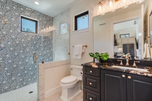 312 Rancho Grande DR, Wimberley, TX 78676