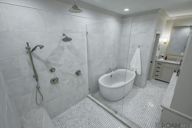 2221 Olive St, Baton Rouge, LA 70806