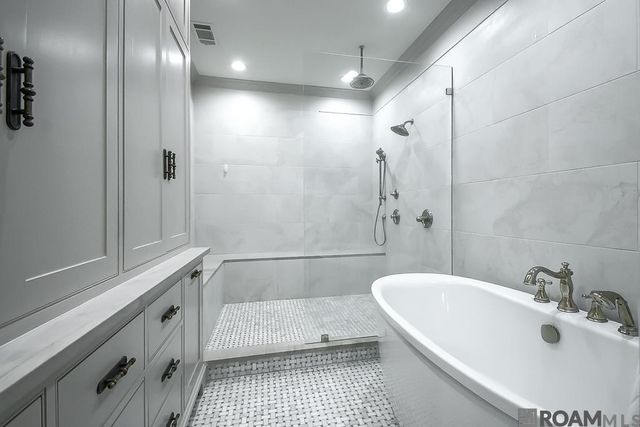 2221 Olive St, Baton Rouge, LA 70806