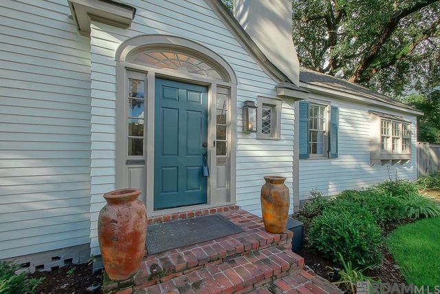 2221 Olive St, Baton Rouge, LA 70806