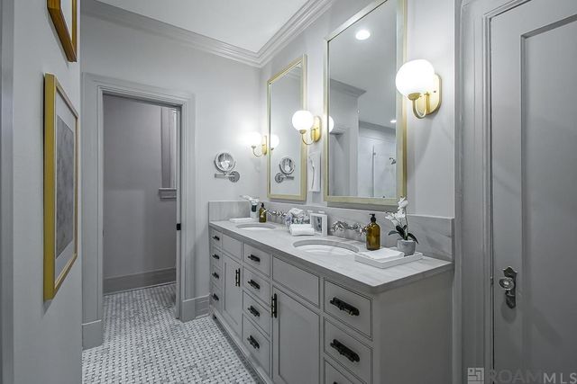 2221 Olive St, Baton Rouge, LA 70806