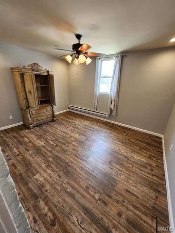 4856 Farlin Avenue, St Louis, MO 63115