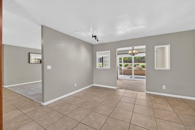 3450 La Canada Dr, Cameron Park, CA 95682