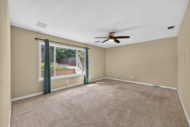 3450 La Canada Dr, Cameron Park, CA 95682