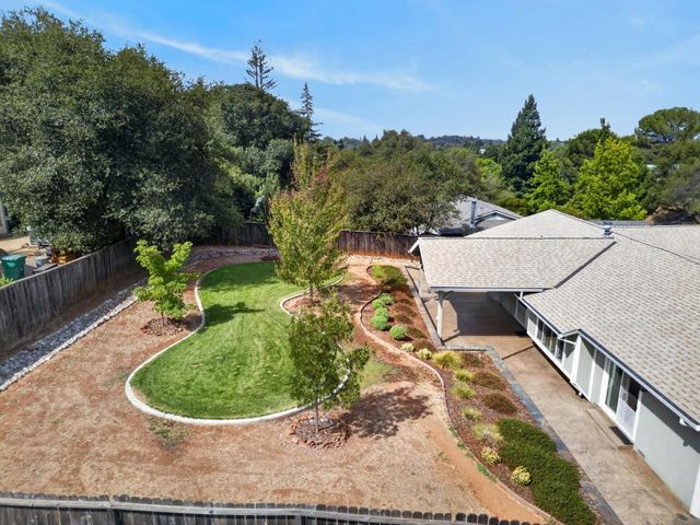 3450 La Canada Dr, Cameron Park, CA 95682