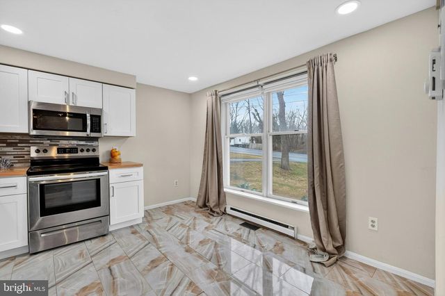 2811 NEWPORT GAP PIKE, Wilmington, DE 19808