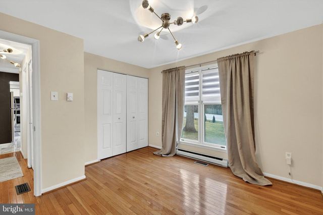 2811 NEWPORT GAP PIKE, Wilmington, DE 19808