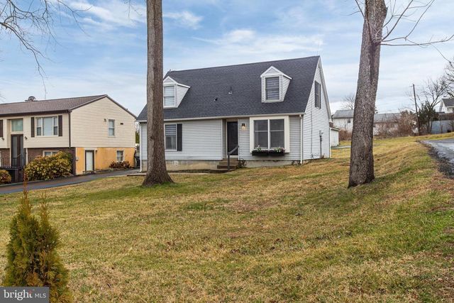 2811 NEWPORT GAP PIKE, Wilmington, DE 19808