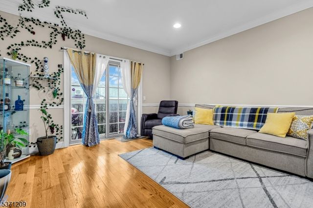 30 Austin Street 204, Newark City, NJ 07114