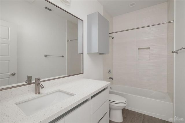 308 W Campeche Avenue, Mission, TX 78573