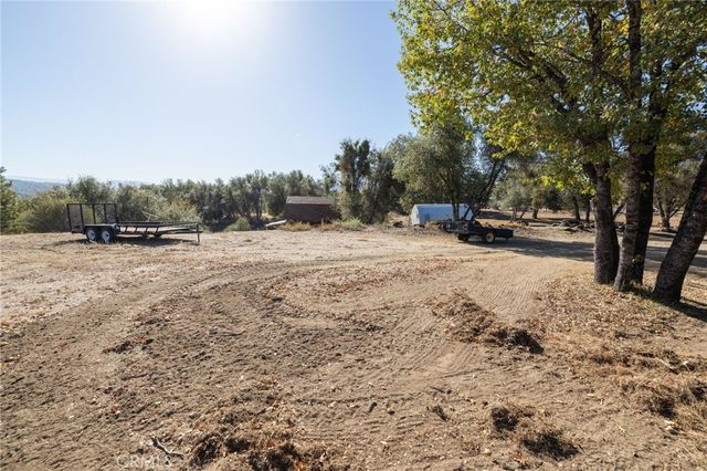 42661 Little Rock, Ahwahnee, CA 93601