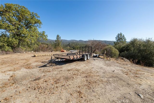 42661 Little Rock, Ahwahnee, CA 93601